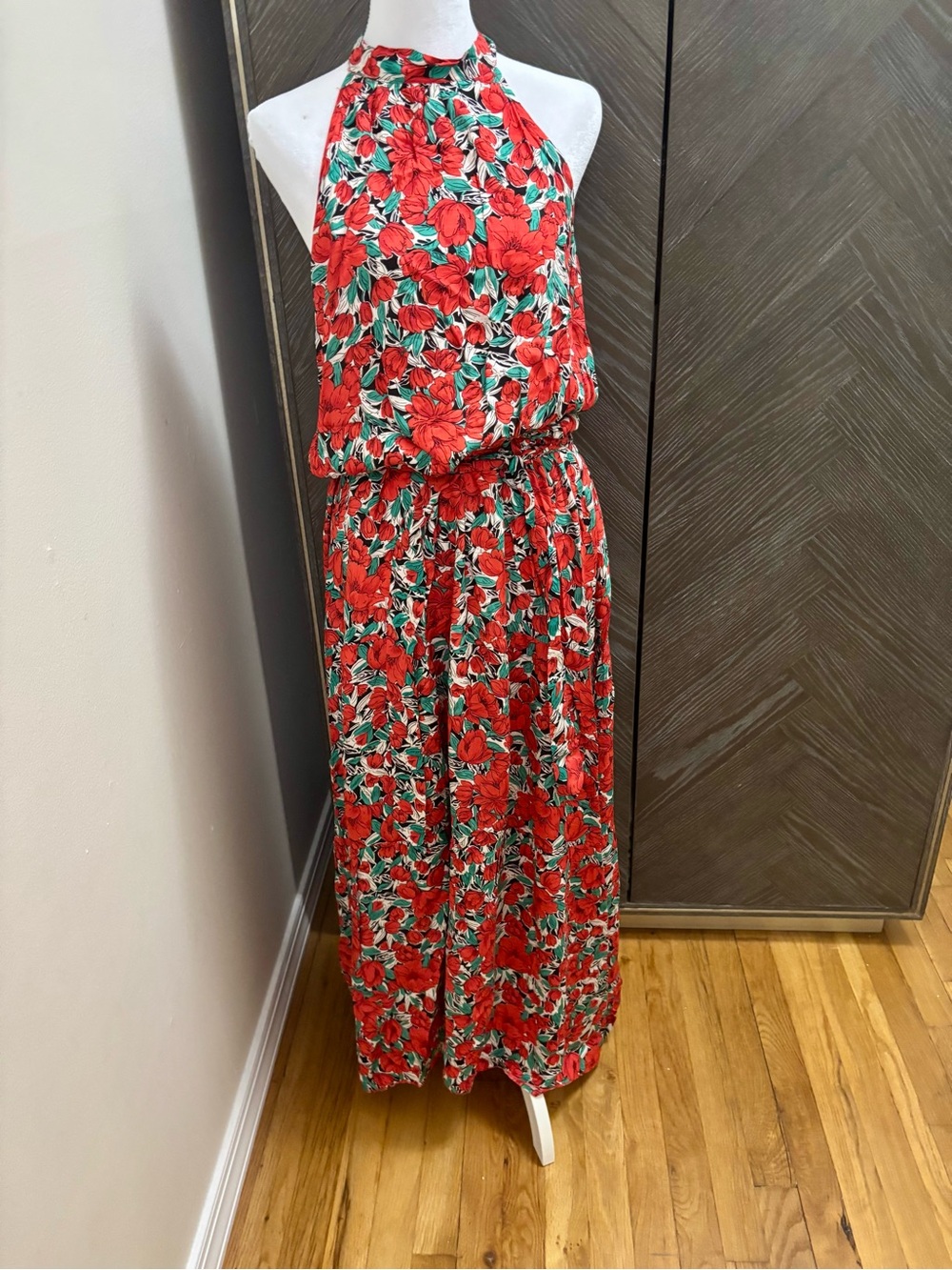 SHEIN Red Floral Halter Maxi Dress with Green Leaves